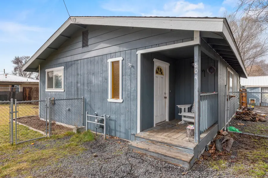 1804 Hope Street, Klamath Falls, OR 97603 - #2