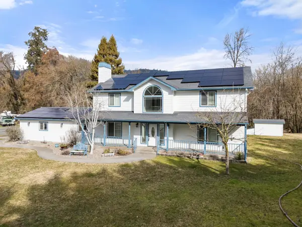 11889 Williams Highway, Grants Pass, OR 97527