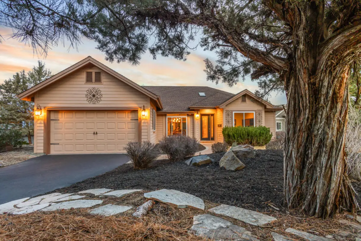 1966 Kingfisher Circle, Redmond, OR 97756 - #1