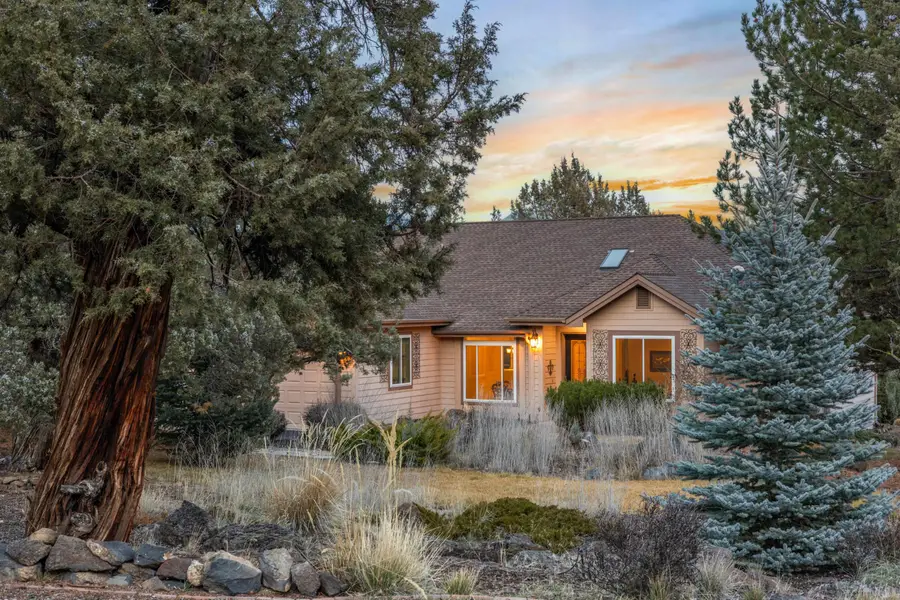 1966 Kingfisher Circle, Redmond, OR 97756 - #3