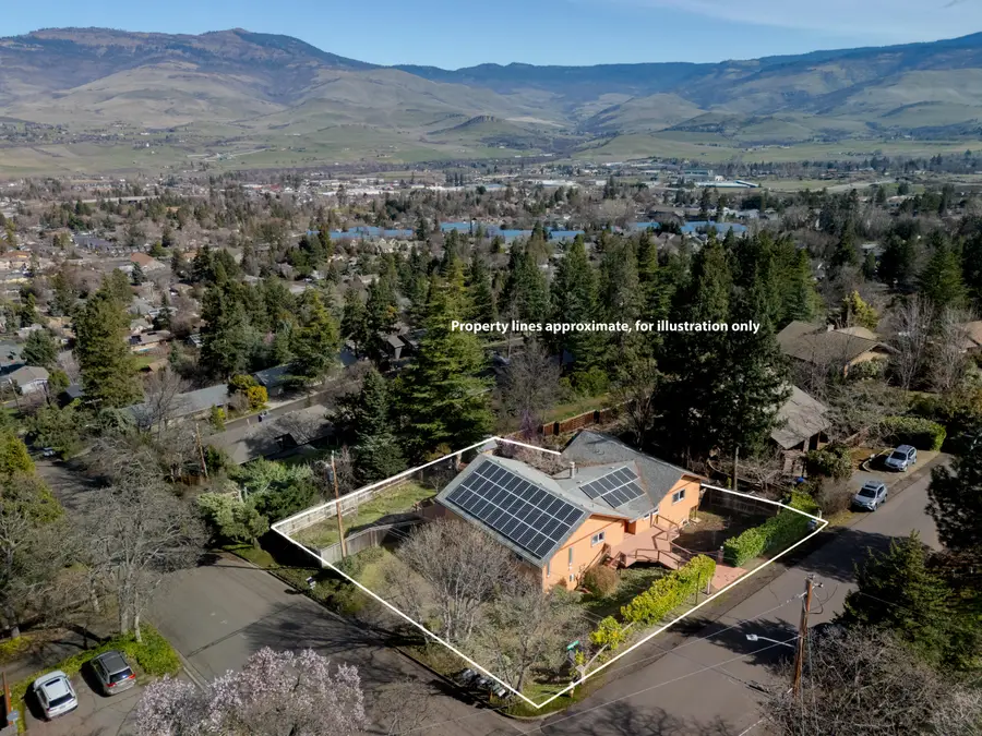 1911 Tamarack Place, Ashland, OR 97520 - #3