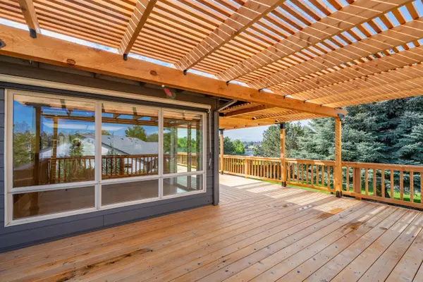 21445 Bradetich Loop, Bend, OR 97701