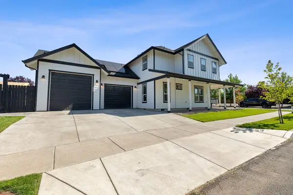 871 NE Whistle Way, Prineville, OR 97754