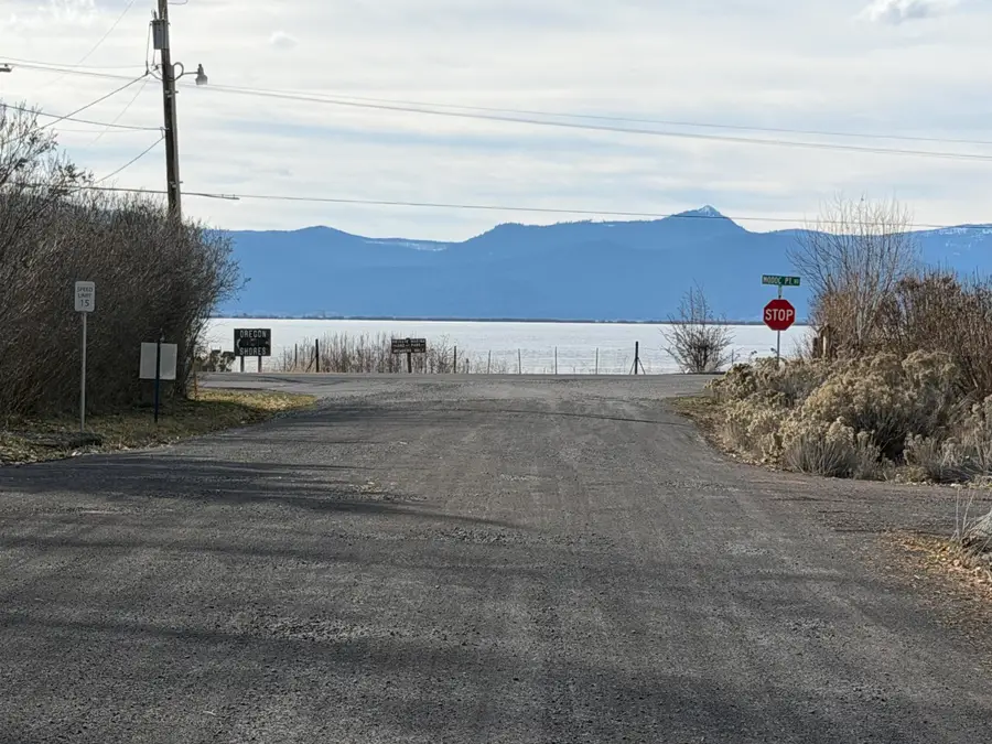 3592 E Lake Avenue, Chiloquin, OR 97624 - #3