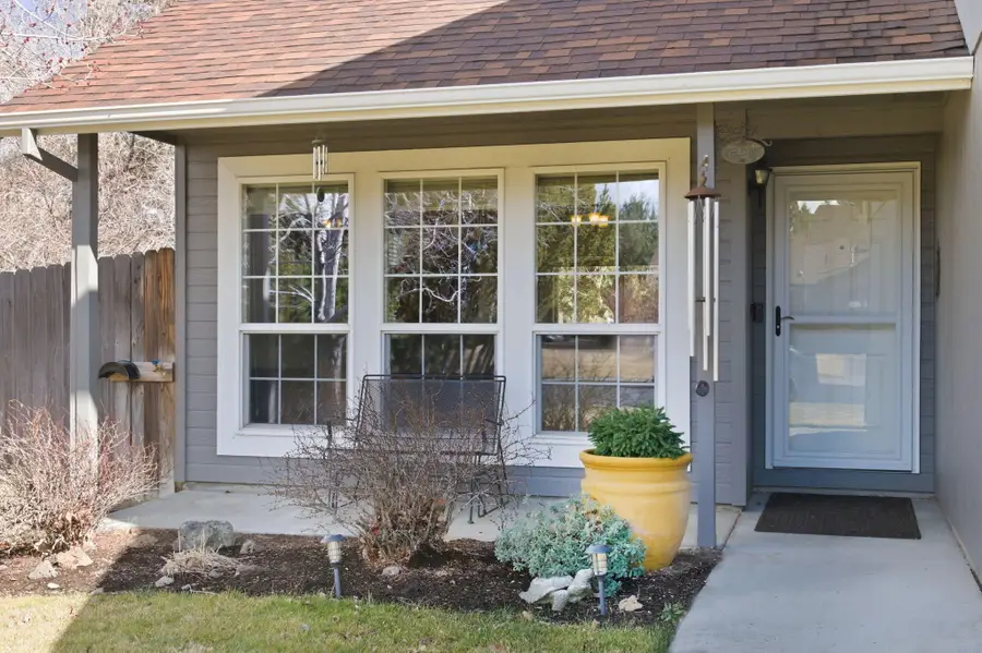 1152 NE Locksley Drive, Bend, OR 97701 - #3