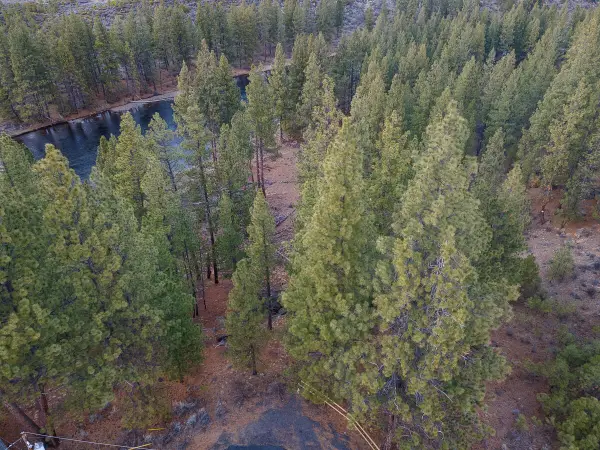 60793 River Bend Drive, Bend, OR 97702