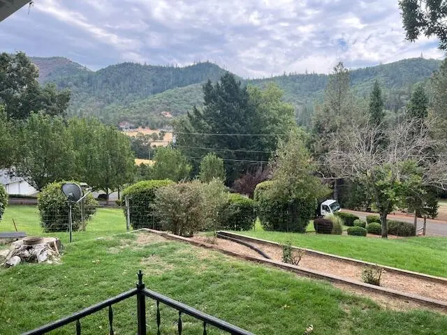 50 Tenney Drive, Rogue River, OR 97537 - #3