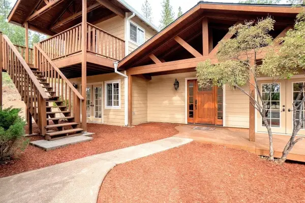 778 Ragsdale Road, Trail, OR 97541