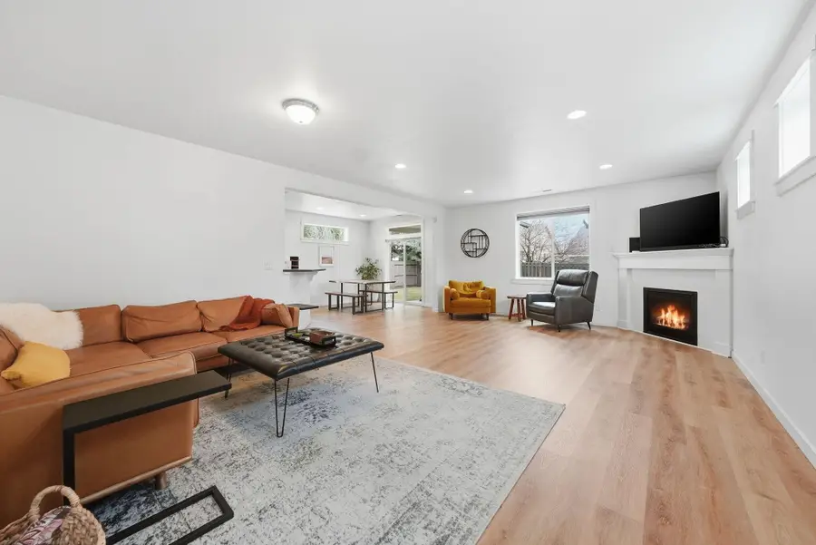 63264 NW Rossby Street, Bend, OR 97703 - #2