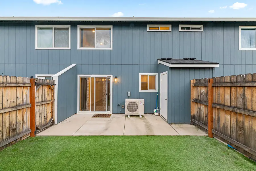 160 Northridge Terrace, Medford, OR 97501 - #3