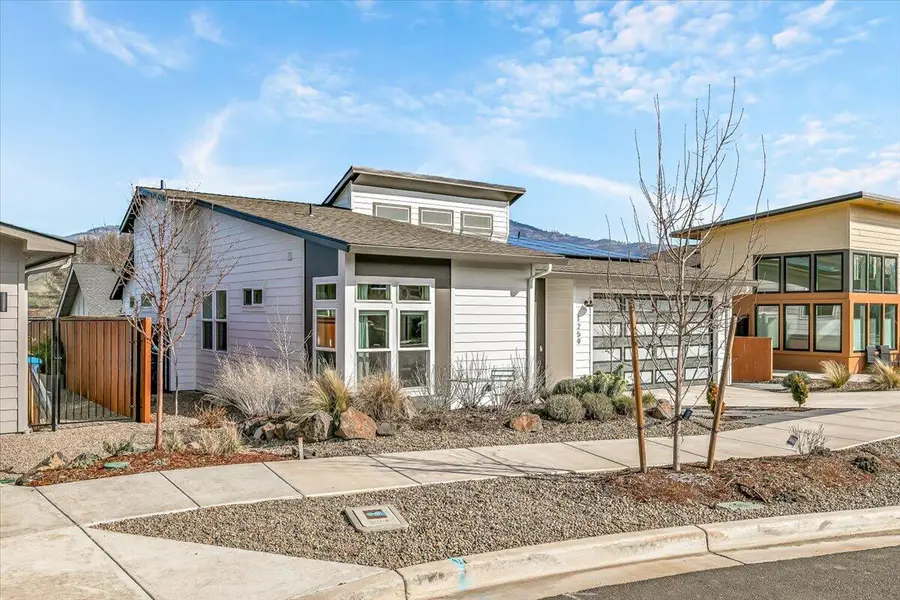 1259 Hagen Way, Ashland, OR 97520 - #2