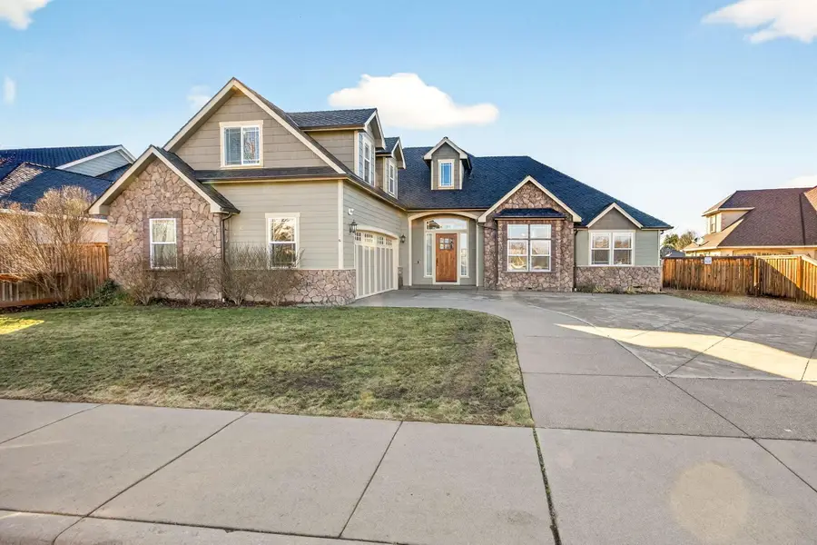 1617 Tennessee Lane, Central Point, OR 97502 - #2