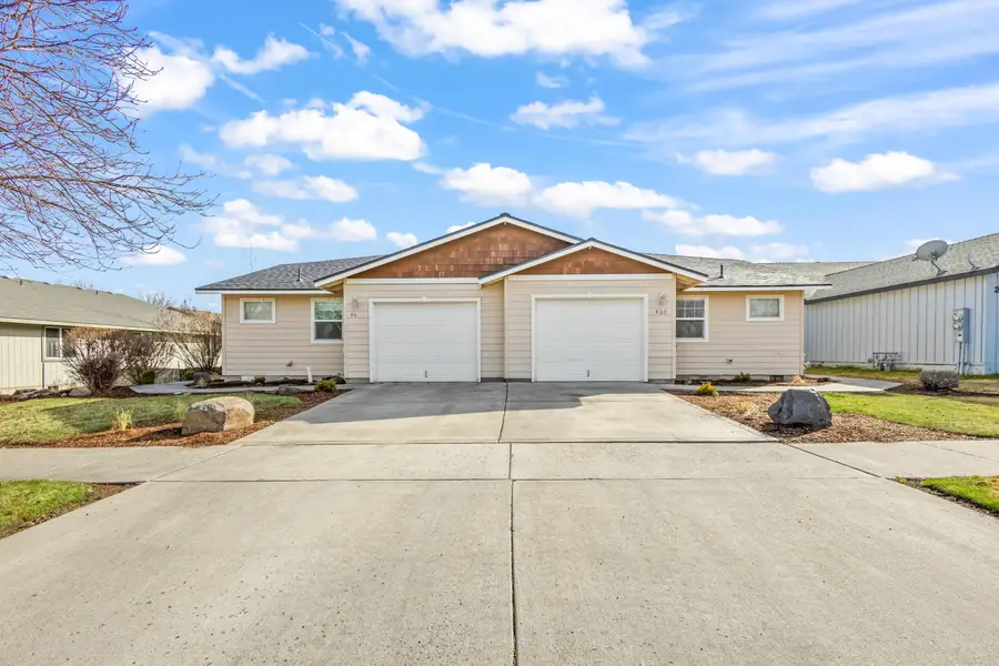 460 NW 21st Street, Redmond, OR 97756 - #2