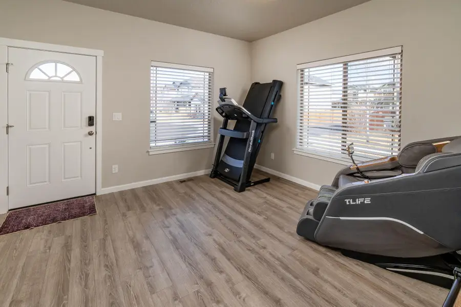 3002 NW Alder Place, Redmond, OR 97756 - #3