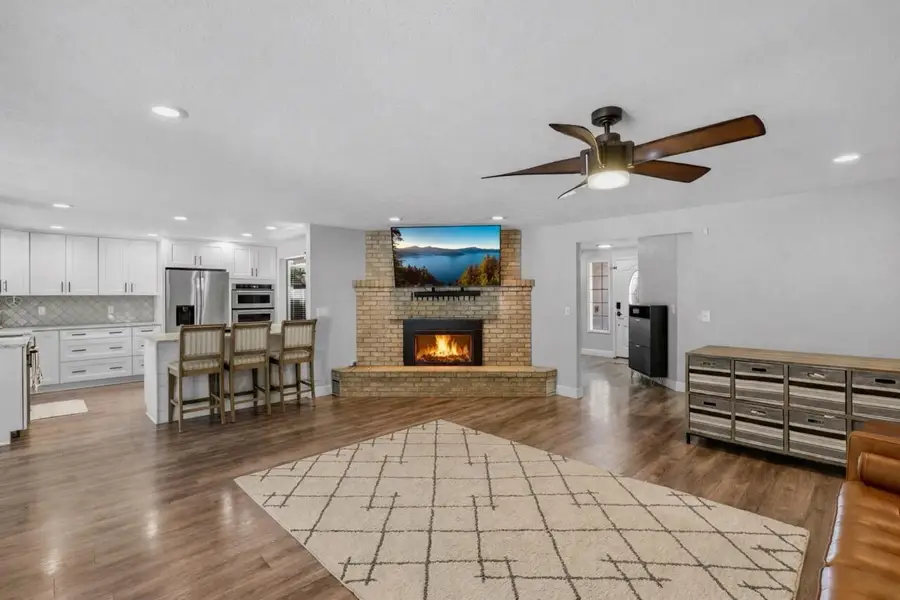 2374 Fairfield Drive, Medford, OR 97504 - #3