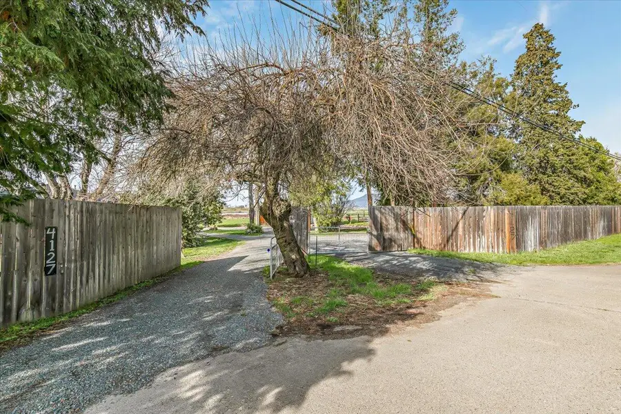 4127 Fern Valley Road, Phoenix, OR 97535 - #3