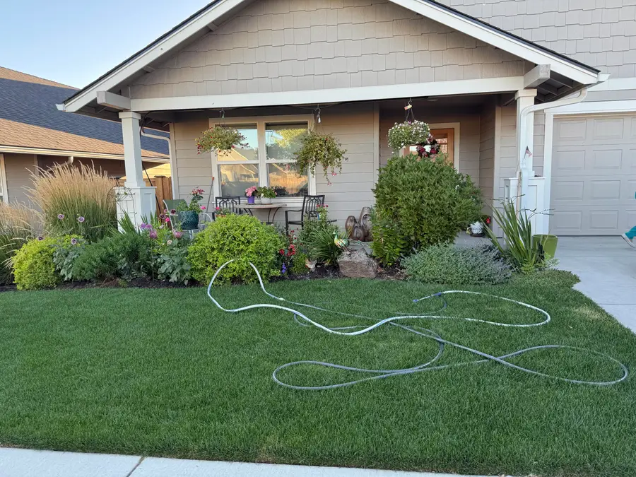 1779 NE 3rd Street Ne, Redmond, OR 97756 - #2