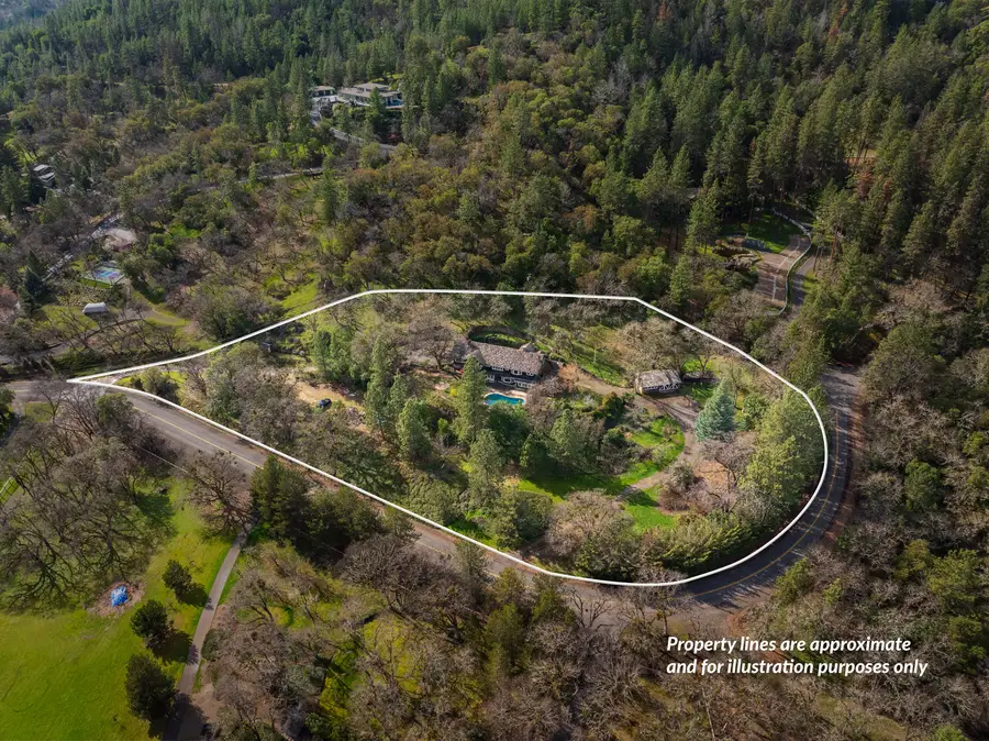 4132 Livingston Road, Central Point, OR 97502 - #3