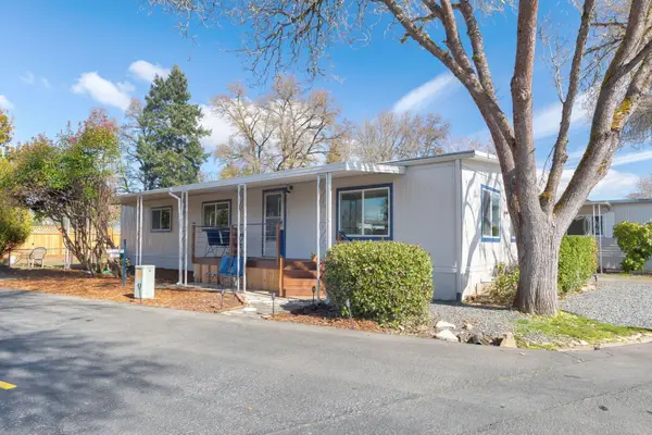 281 Lakeview Drive, Grants Pass, OR 97526