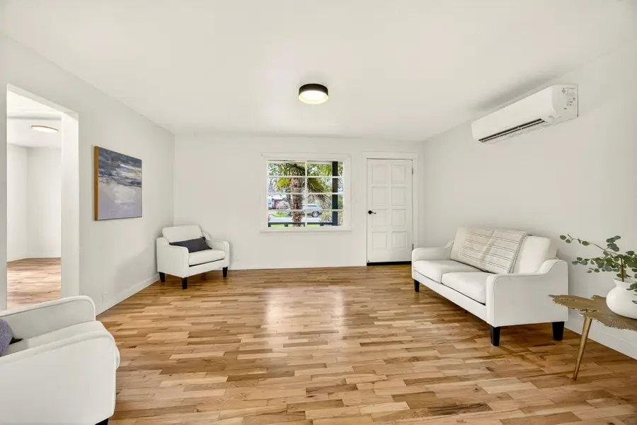 820 Broad Street, Medford, OR 97501 - #3