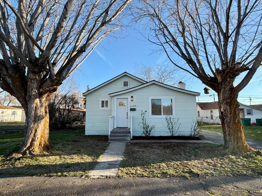 2144 White Avenue, Klamath Falls, OR 97601 - #2