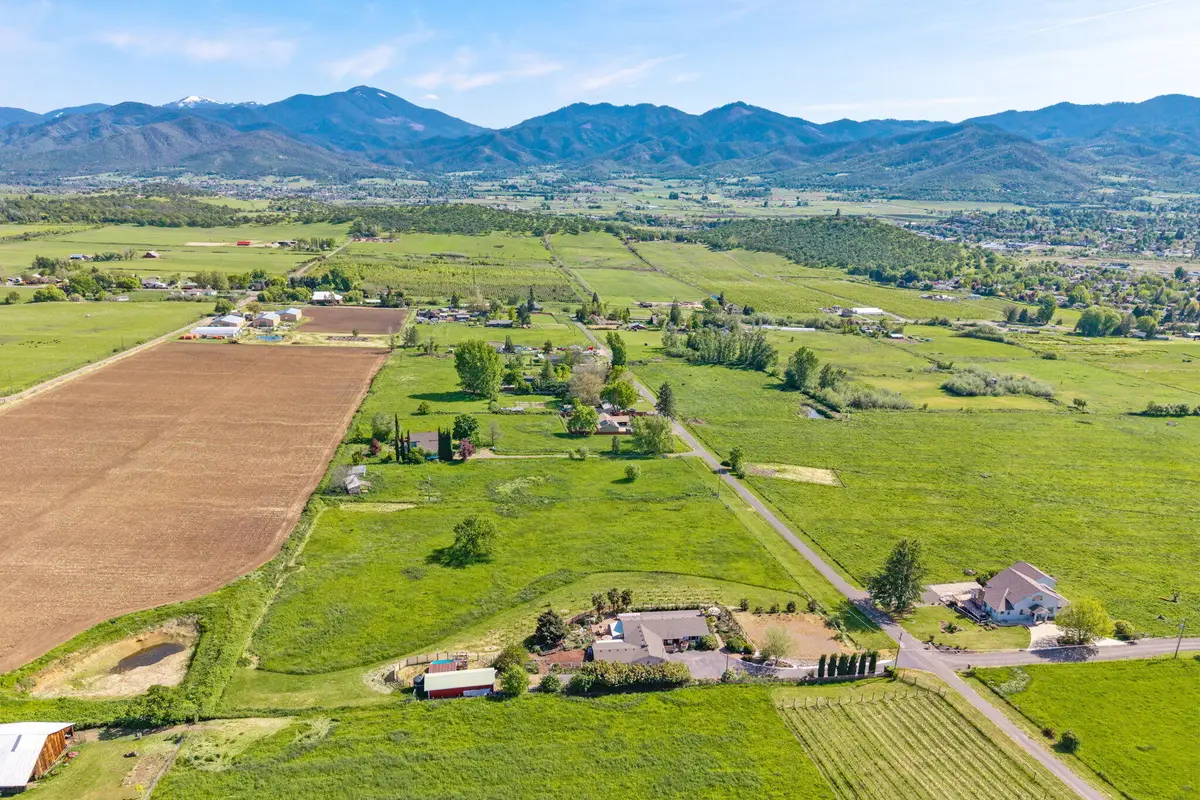 3015 Marigold Lane, Medford, OR 97504 - #1