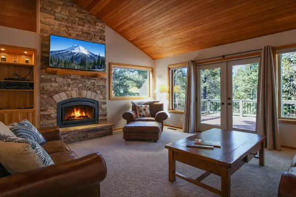 18074 E Butte Lane #20 E. Butte, Sunriver, OR 97707