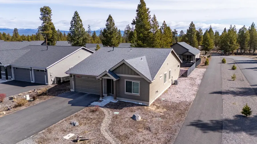 51900 Settler Drive, La Pine, OR 97739 - #3