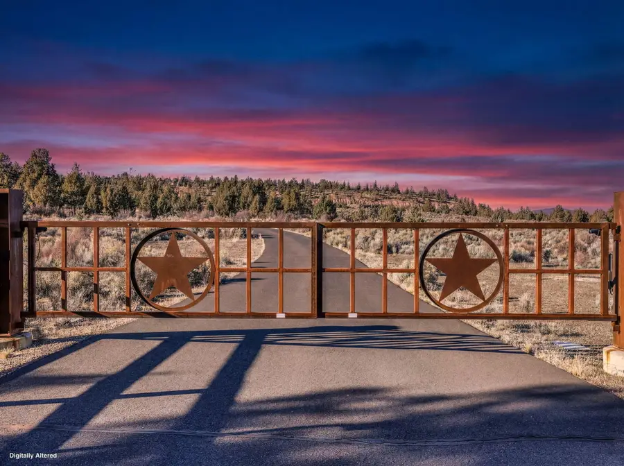 64105 Johnson Road, Bend, OR 97703 - #2