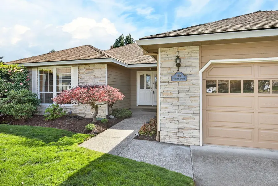 489 Vincent Avenue, Central Point, OR 97502 - #2