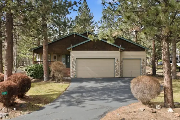 2903 NW Fairway Heights Drive, Bend, OR 97703