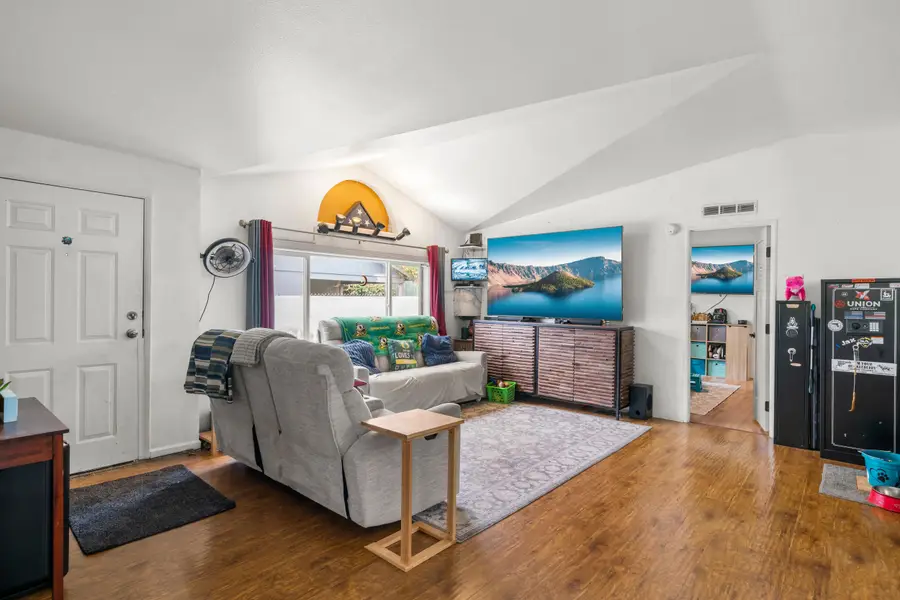 2311 Lara Lane, Central Point, OR 97502 - #3