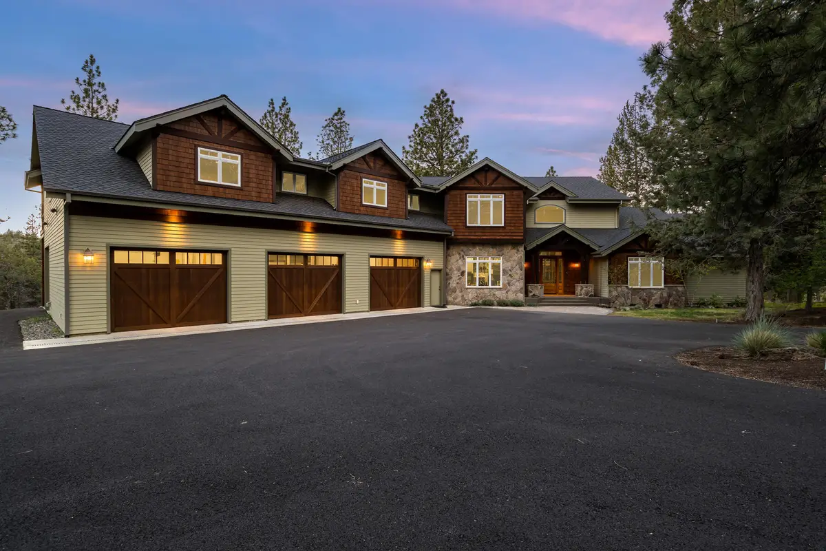 69205 Hawksflight Drive, Sisters, OR 97759 - #1