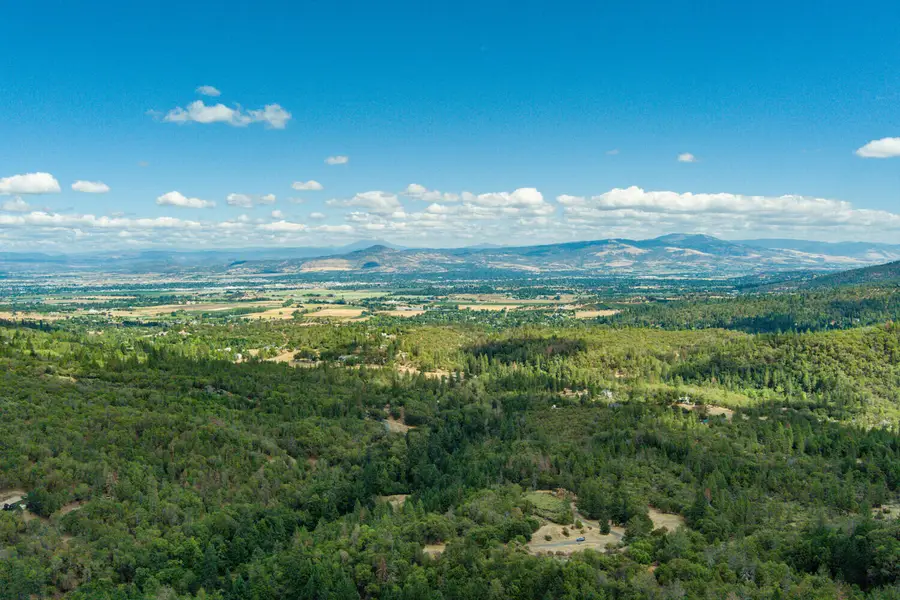 685 Jacksonville Res Road, Jacksonville, OR 97530 - #2