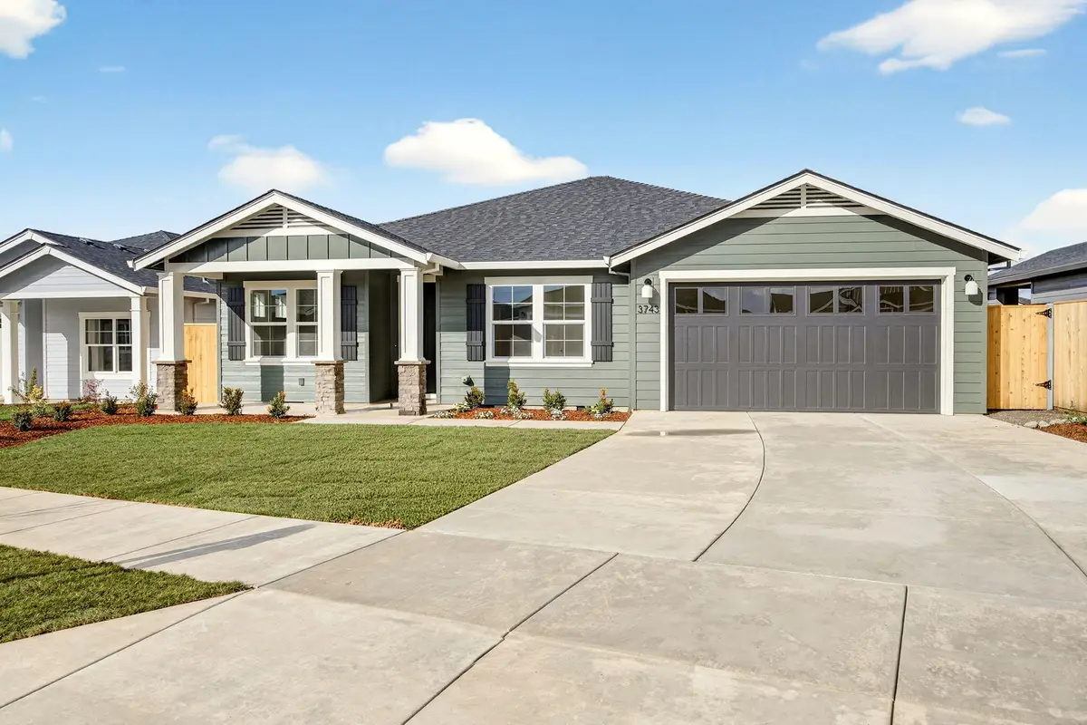 3743 Carlin Drive, Medford, OR 97504 - #1