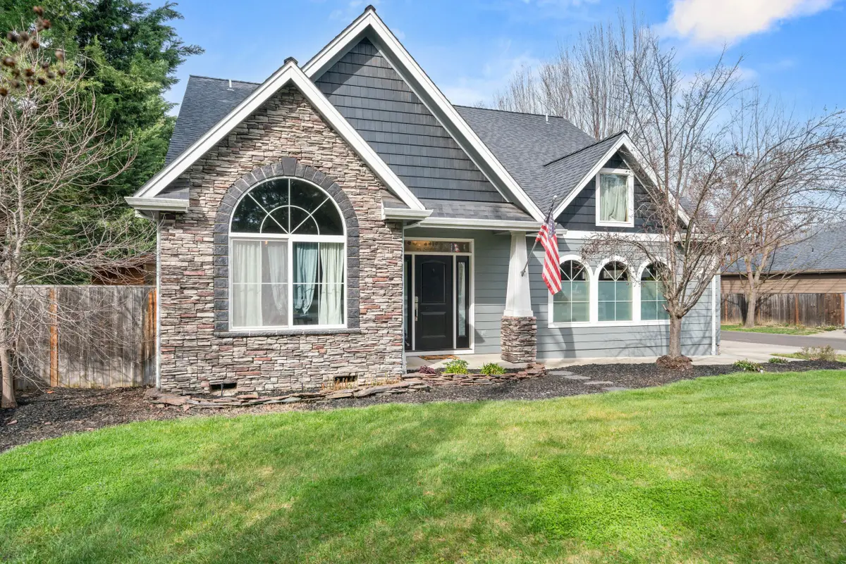 113 Skyler Lane, Phoenix, OR 97535 - #1