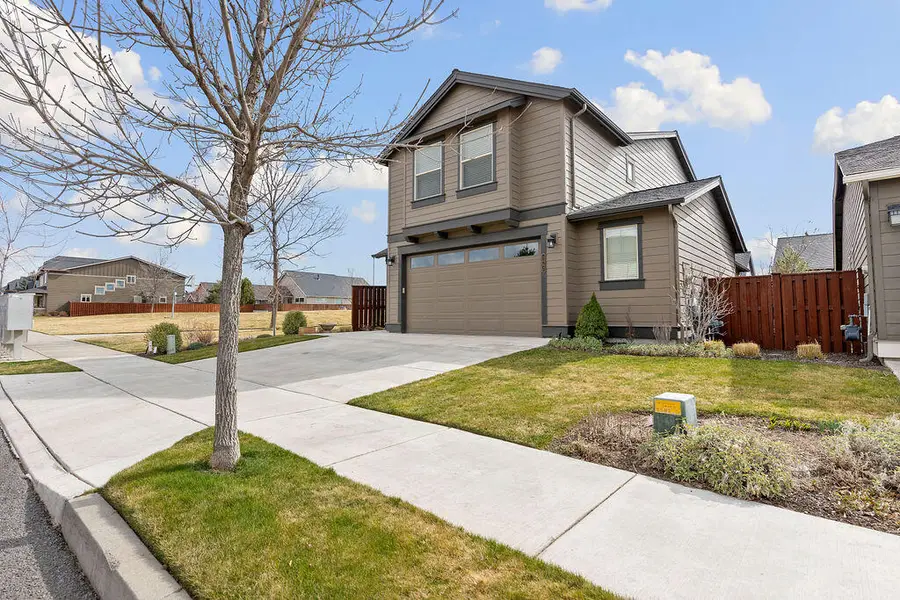 1062 NE Steins Pillar Drive, Prineville, OR 97754 - #3