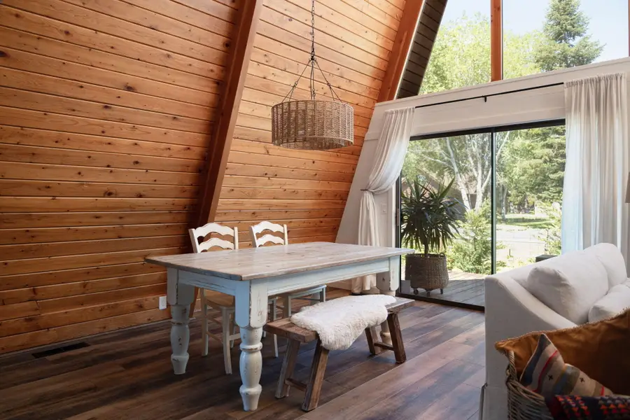 13759 SW Meadow View Drive, Camp Sherman, OR 97730 - #3