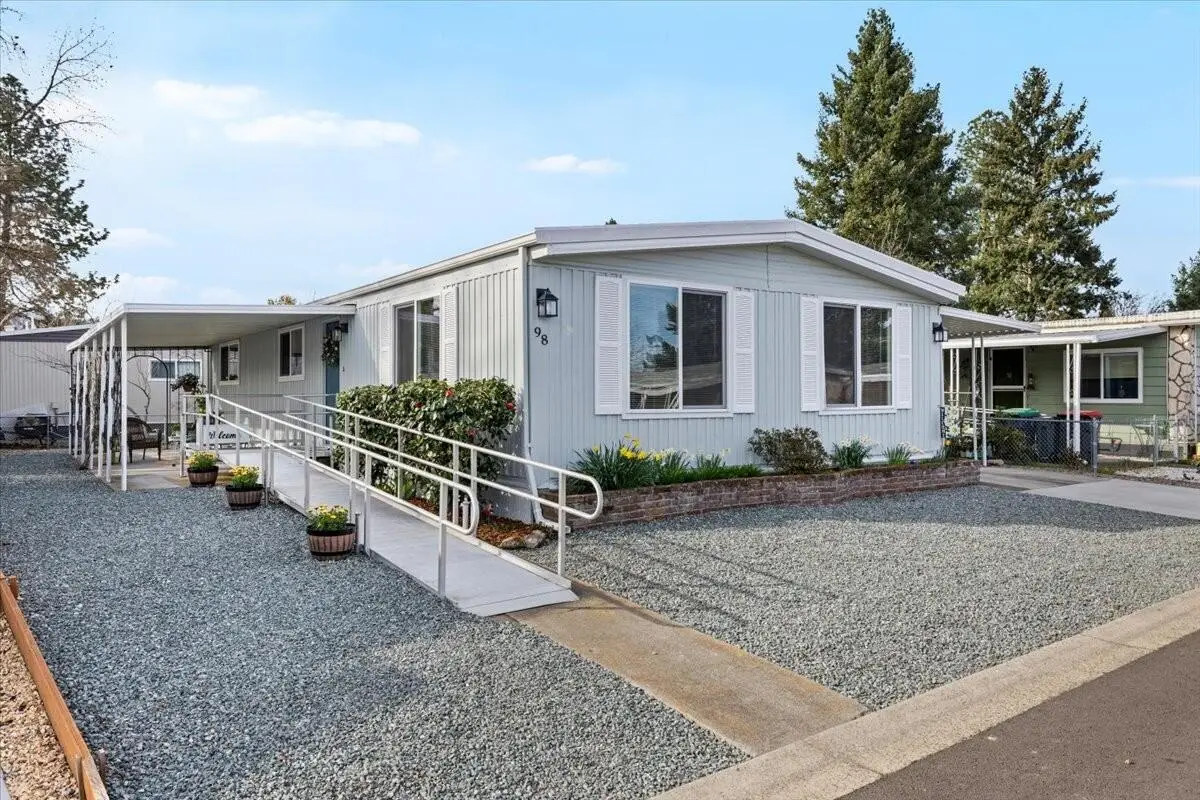 3431 S Pacific Highway #SPC 98, Medford, OR 97501 - #1