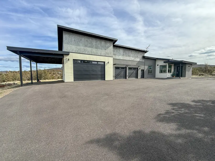 6182 SE Davis Loop, Prineville, OR 97754 - #3