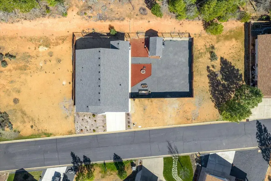 353 Cedar Ridge Drive, Cave Junction, OR 97523 - #3