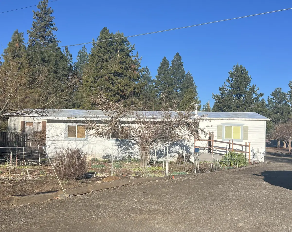 9810 Puckett Lane, Klamath Falls, OR 97601 - #1