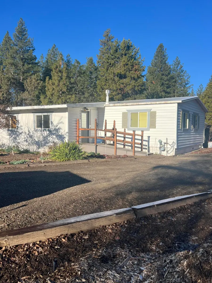 9810 Puckett Lane, Klamath Falls, OR 97601 - #2