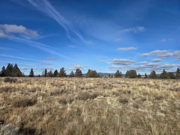 Tableland Road, Sprague River, OR 97639