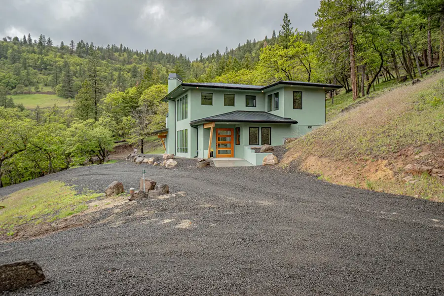 8612 Or-66, Ashland, OR 97520 - #3