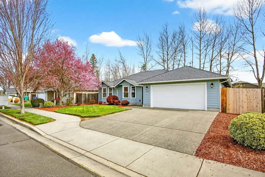 1521 SW Kokanee Lane, Grants Pass, OR 97527 - #3