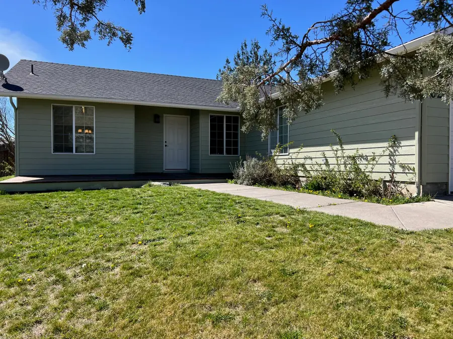 629 SW Deer Ridge Court, Madras, OR 97741 - #3