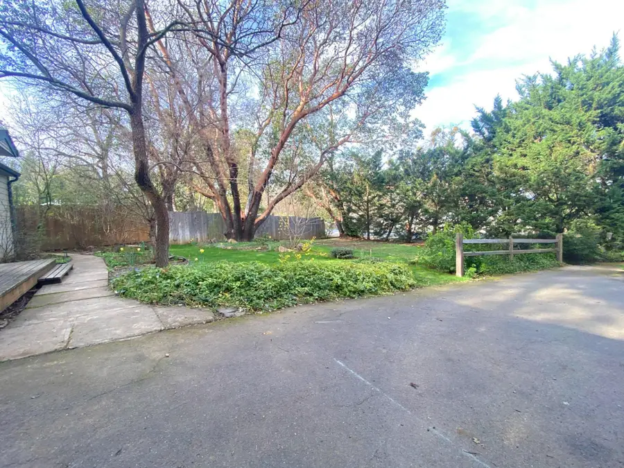 233 Upper Applegate Road, Jacksonville, OR 97530 - #2