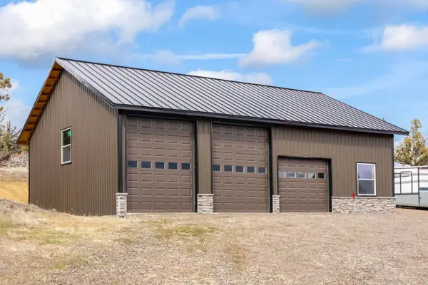 10257 SE Sundown Lane, Prineville, OR 97754