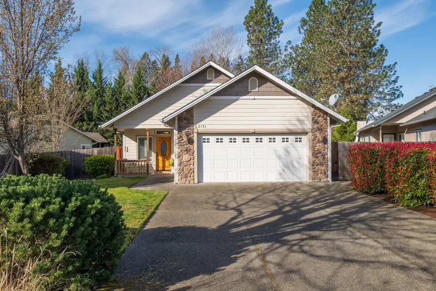 2131 SW Ford Street, Grants Pass, OR 97526 - #2